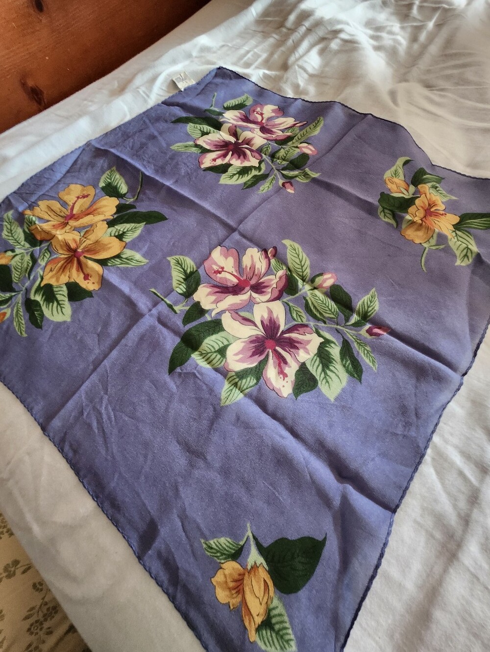 GAP Floral 100% Silk Sarf